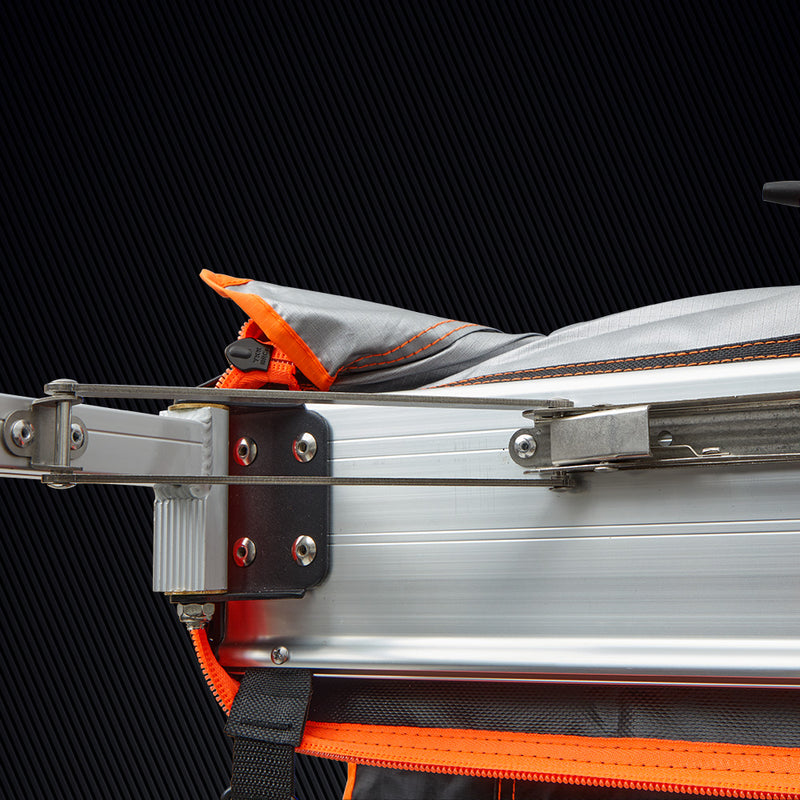 Self-Locking Reinforced Hinges