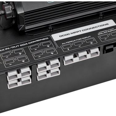 KickAss ProductsKickAss 12V Control Hub / Panel with Smart 40A DCDC Charger + Integrated BluetoothKACTRLHB40DCDCBT