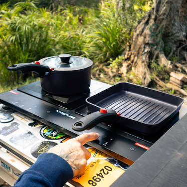KickAss ProductsKickAss 8-Piece Non-Stick Cast Aluminium Camp Cooking SetKACOOKSET-8P