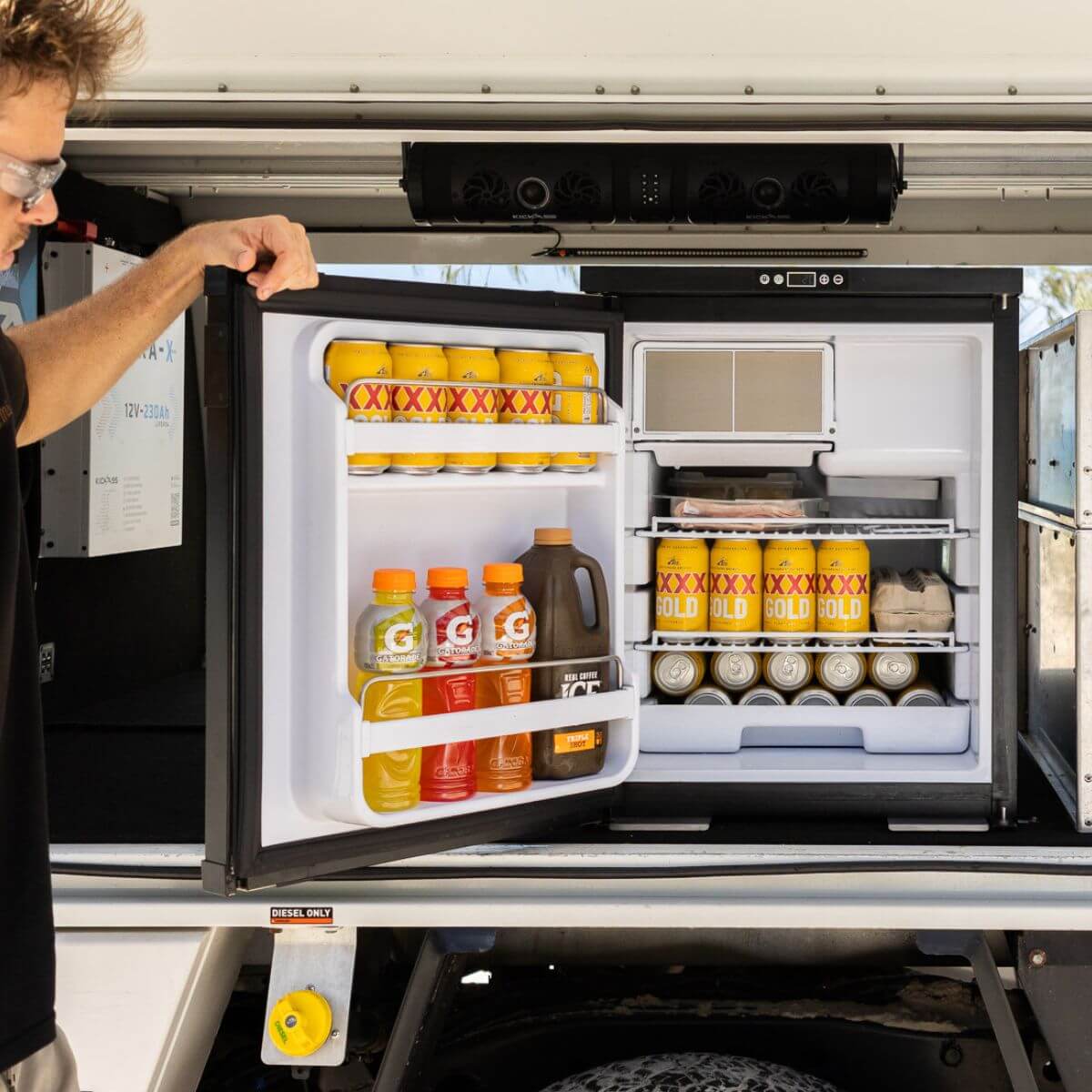 KickAss ProductsKickAss 80L Upright 12/24V Fridge and Freezer - Fan ForcedKAF-80UR - 1