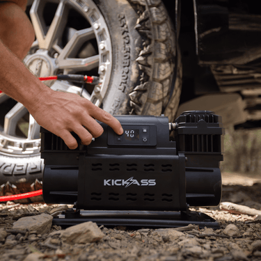 KickAss ProductsKickAss AirMaster II 12V Twin Outlet Air Compressor – 150 PSIKAAUTOTYREINF