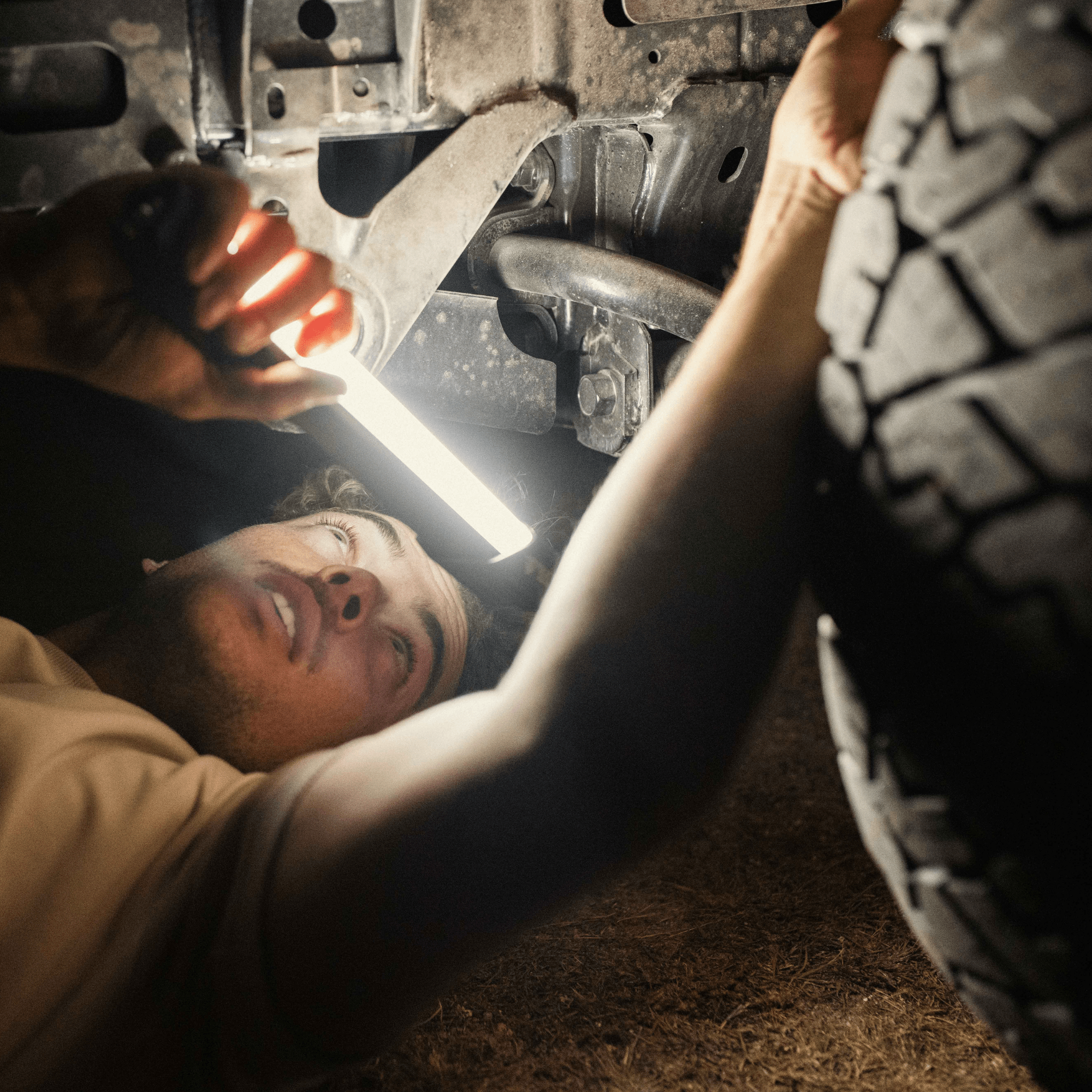 KickAss ULTRA BRIGHT 48cm Magnetic Light Bar & Torch – KickAss Products