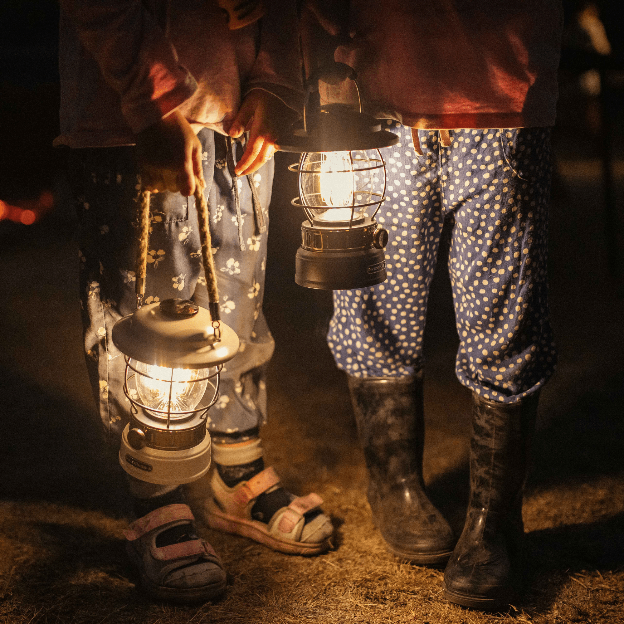 KickAss ProductsKickAss Vintage Camping Lantern - WhiteKACAMPLANTERN-WHT