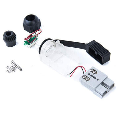 50A Anderson Plug Voltmeter - Clear Cover With Voltage Display - Black